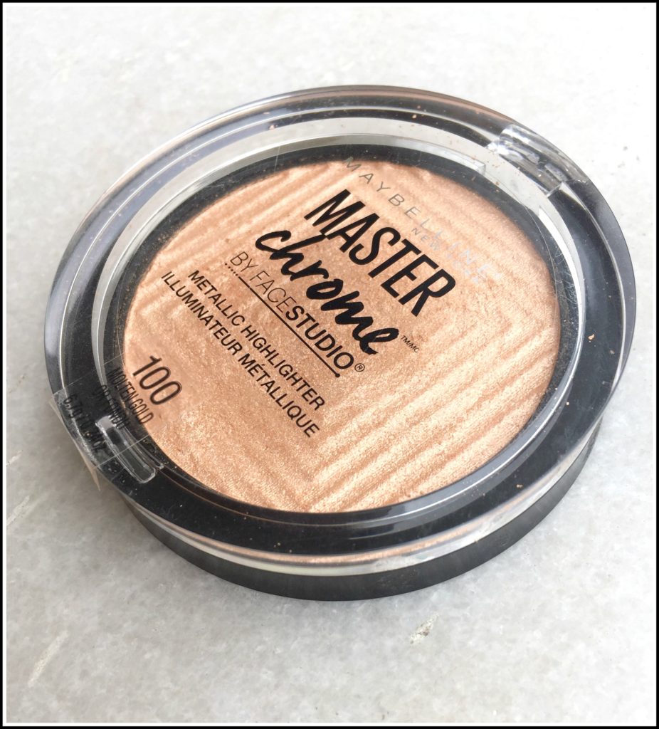 Maybelline New York Face Studio Master Chrome Metallic Highlighter - Molten Gold: Review & Swatches